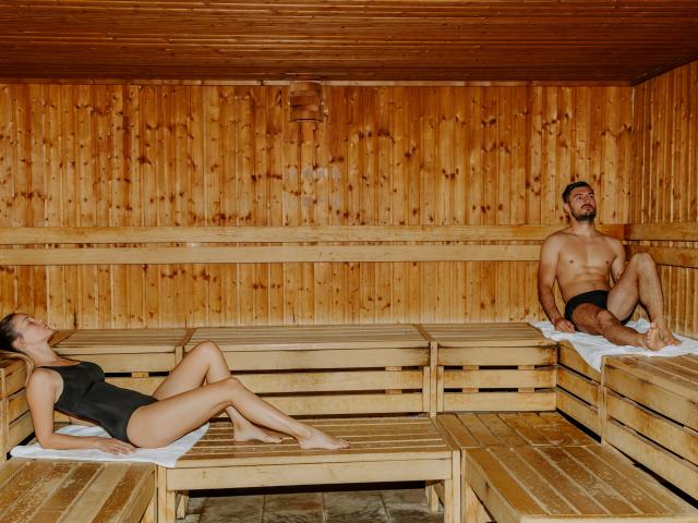 Charlene Pelut Pelut Sauna