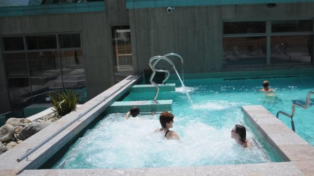 LES BAINS DU COULOUBRET THERMES STATION THERMALE BAIN LUDIQUE BIEN ETRE